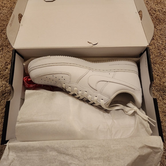 Nike Air Force 1 X Supreme - Picture 11 of 11